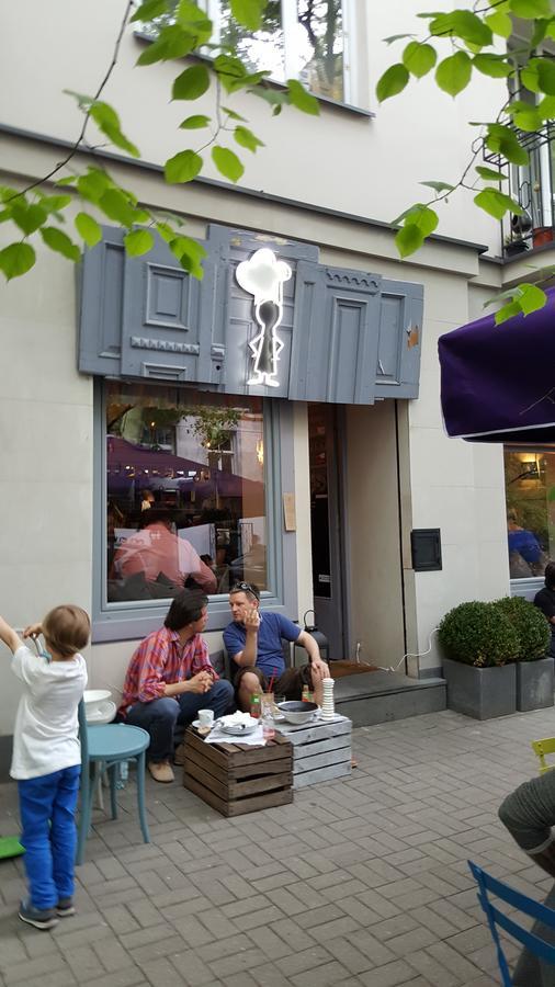 Sawa Hostel Varsóvia Exterior foto